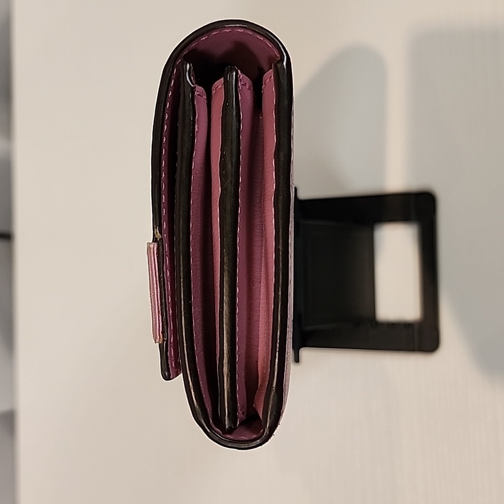 Salvatore Ferragamo Wallet With Box - Picture 5 of 16